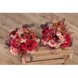 Witness, bridesmaid and mothers autumn wedding bouquet