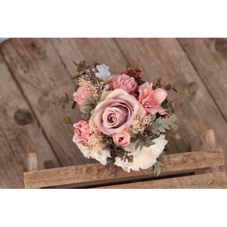 Witness, bridesmaid and mothers autumn wedding bouquet