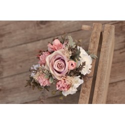 Witness, bridesmaid and mothers autumn wedding bouquet