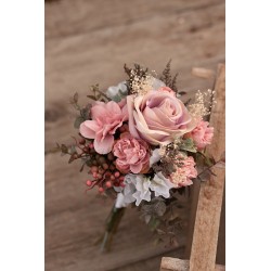 Witness, bridesmaid and mothers autumn wedding bouquet