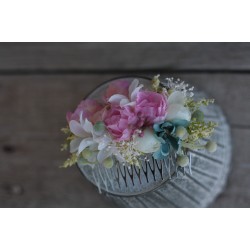 Floral, flower hair comb