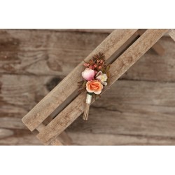 Flower groom's boutonniere, corsage