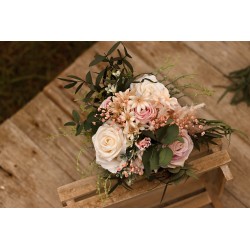 Witness, bridesmaid and mothers autumn wedding bouquet