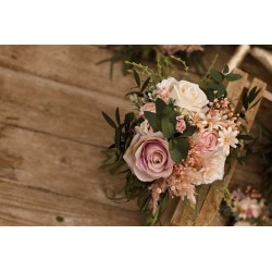Witness, bridesmaid and mothers autumn wedding bouquet