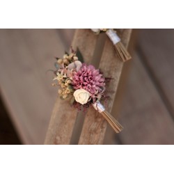 Flower groom's boutonniere, corsage