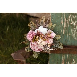 Witness, bridesmaid and mothers autumn wedding bouquet