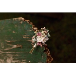 Flower groom's boutonniere, corsage