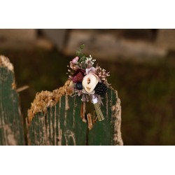 Flower groom's boutonniere, corsage