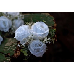 Witness, bridesmaid and mothers autumn wedding bouquet