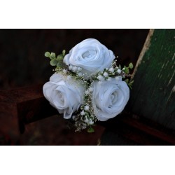 Witness, bridesmaid and mothers autumn wedding bouquet