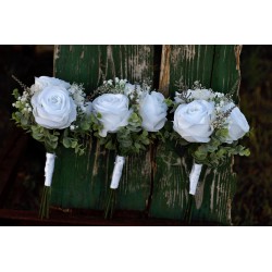 Witness, bridesmaid and mothers autumn wedding bouquet
