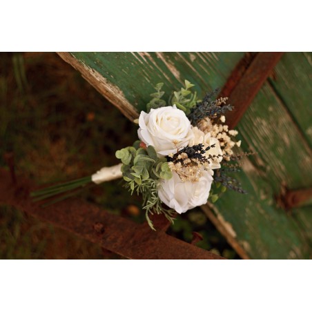 Witness, bridesmaid and mothers autumn wedding bouquet