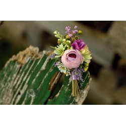 Flower groom's boutonniere, corsage