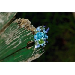 Flower groom's boutonniere, corsage