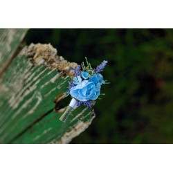 Flower groom's boutonniere, corsage