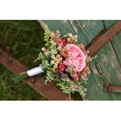 Witness, bridesmaid and mothers autumn wedding bouquet