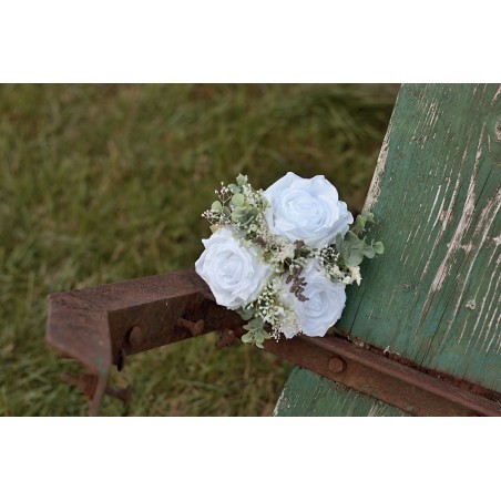 Witness, bridesmaid and mothers autumn wedding bouquet