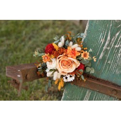 Witness, bridesmaid and mothers autumn wedding bouquet