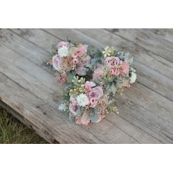Witness, bridesmaid and mothers autumn wedding bouquet