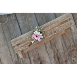 Flower groom's boutonniere, corsage