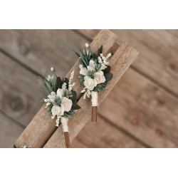 Flower groom's boutonniere, corsage