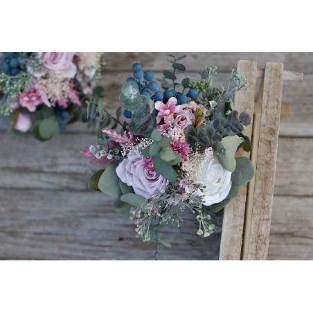 Witness, bridesmaid and mothers autumn wedding bouquet
