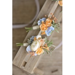 Flower groom's boutonniere, corsage