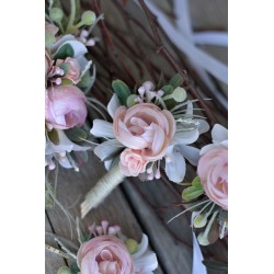 Flower groom's boutonniere, corsage