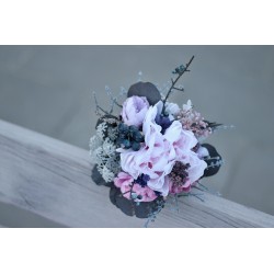 Witness, bridesmaid and mothers autumn wedding bouquet