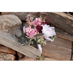 Witness, bridesmaid and mothers autumn wedding bouquet