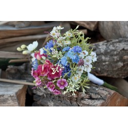 Witness, bridesmaid and mothers autumn wedding bouquet