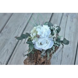 Witness, bridesmaid and mothers autumn wedding bouquet