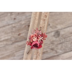 Flower groom's boutonniere, corsage