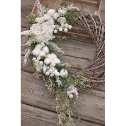 Winter, christmas wreath