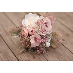 Witness, bridesmaid and mothers autumn wedding bouquet