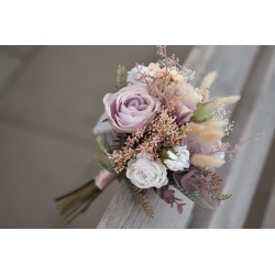 Witness, bridesmaid and mothers autumn wedding bouquet