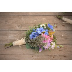 Witness, bridesmaid and mothers autumn wedding bouquet
