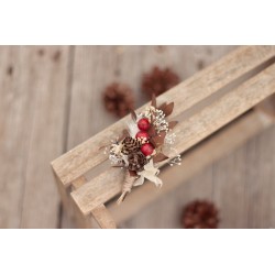 Flower groom's boutonniere, corsage