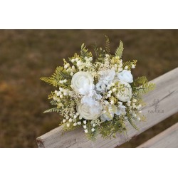 Witness, bridesmaid and mothers autumn wedding bouquet