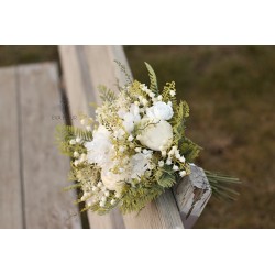 Witness, bridesmaid and mothers autumn wedding bouquet
