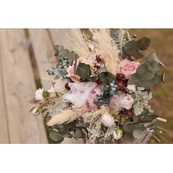 Wedding bridal bouquet
