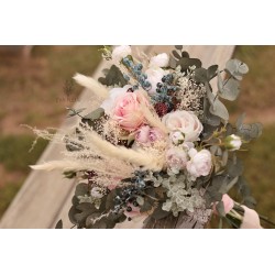 Wedding bridal bouquet