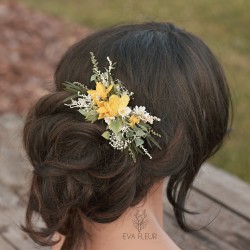 Floral, flower hair comb