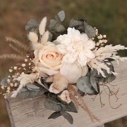 Wedding set according to contract