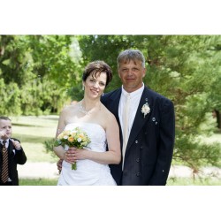 Flower groom's boutonniere, corsage